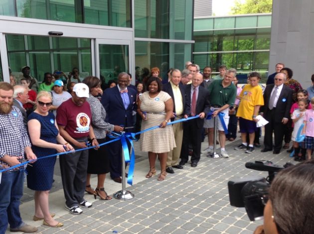 2014-04-14_RibbonCeremonyNewMainLibrary_Blog